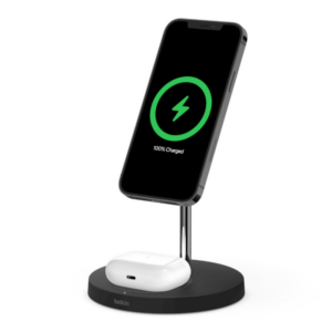 Belkin BOOST↑CHARGE™ PRO Drahtloser 2-in-1-Ladeständer mit MagSafe schwarz