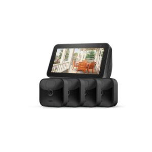 Blink Outdoor - 4 Kamera System HD-Sicherheitskamera + Amazon Echo Show 5 2021